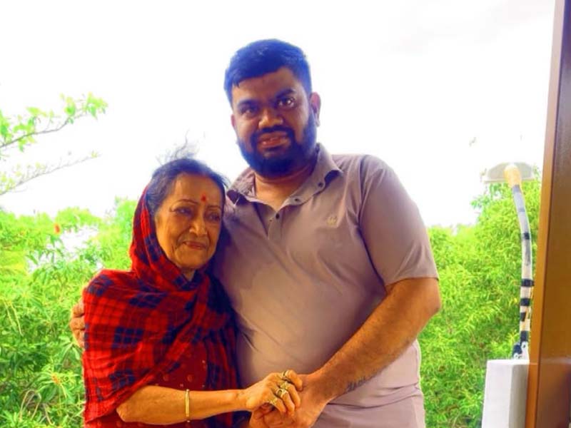 Arav Kiran Reddy — retreat